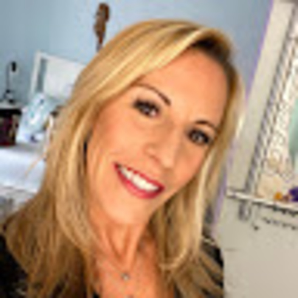 Meet your Posher, Sheila r.